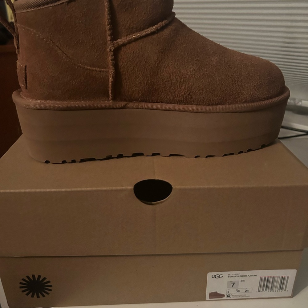 Mini Platform Uggs - image 1